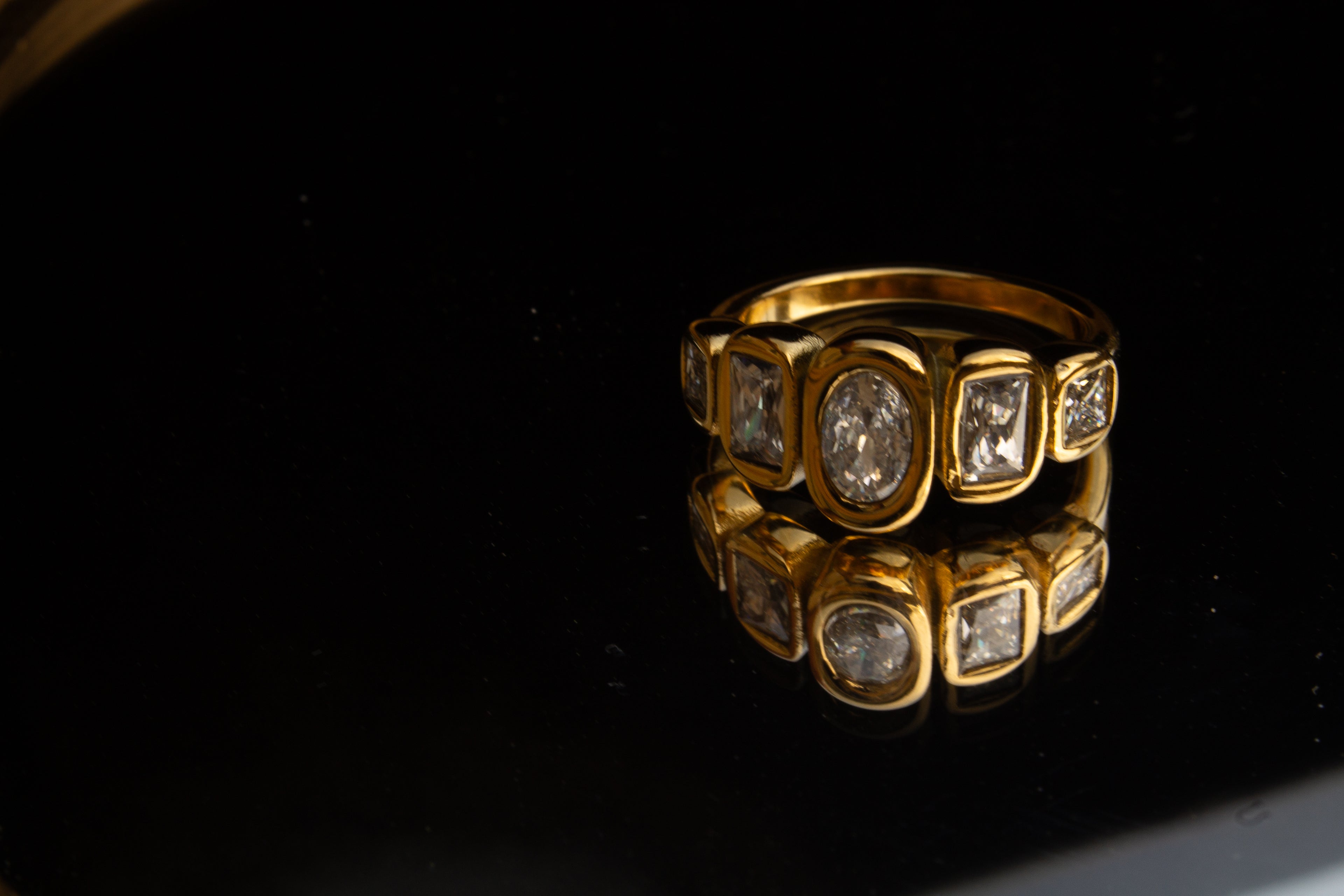 SELENA ring